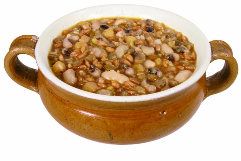Zuppa di Farro e Legumi