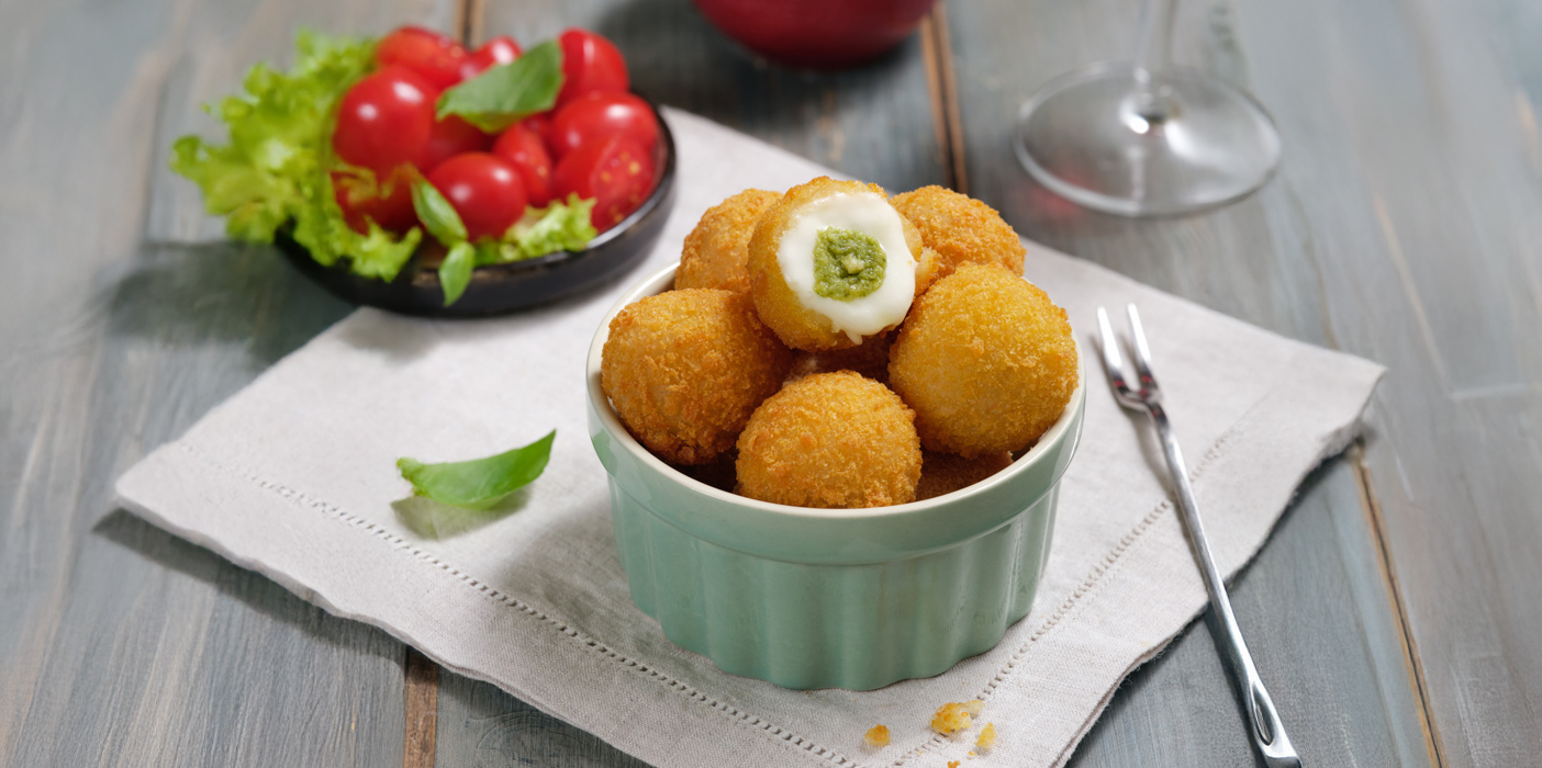 Mozzarellina al Cuore di Pesto di Basilico Italiano